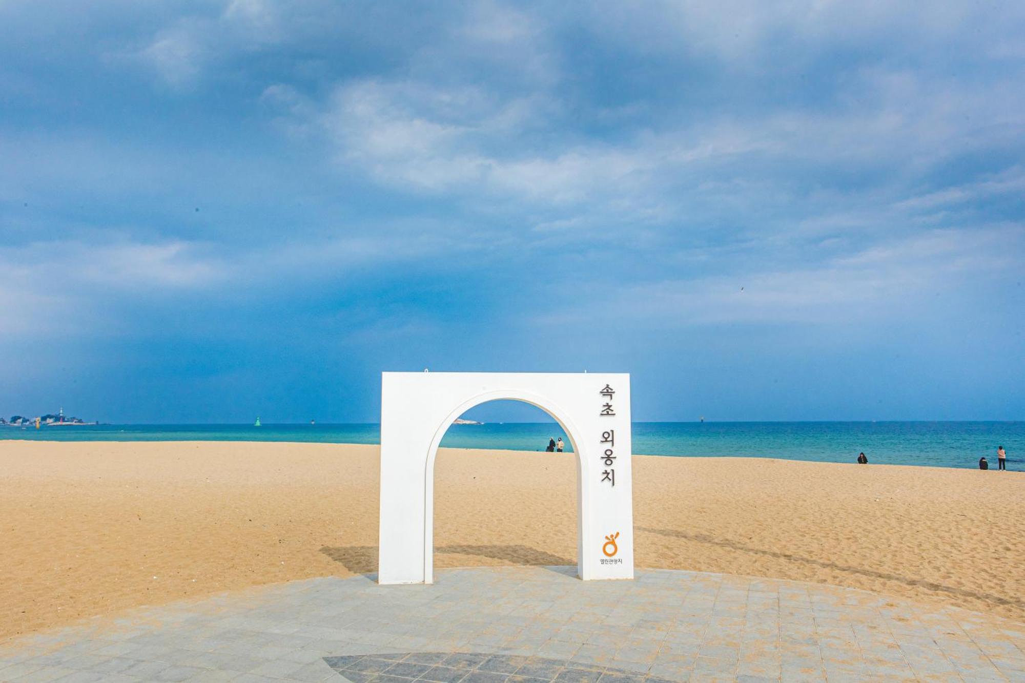 Sokcho Santolini Pension 外观 照片